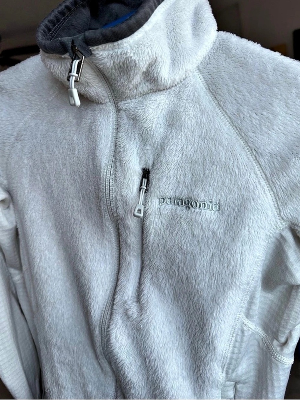 Patagonia Women's White jacket XS